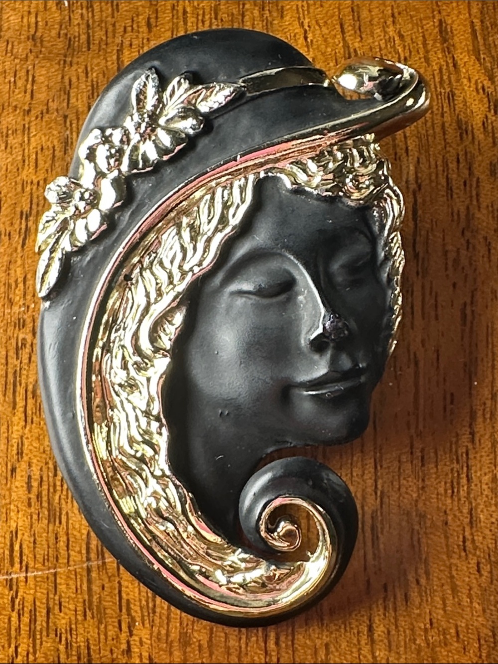 Vintage 90sTorino Black Enamel Woman’s Face Brooch with Gold Tone Accents